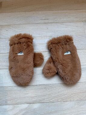 UGG Kids Brown Plush Mittens